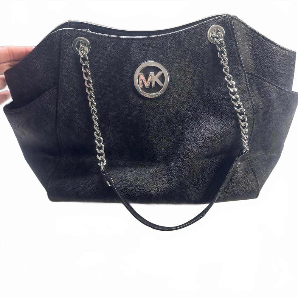 Michael Kors Leather Jet Set Tote Bag - Picture 2 of 11